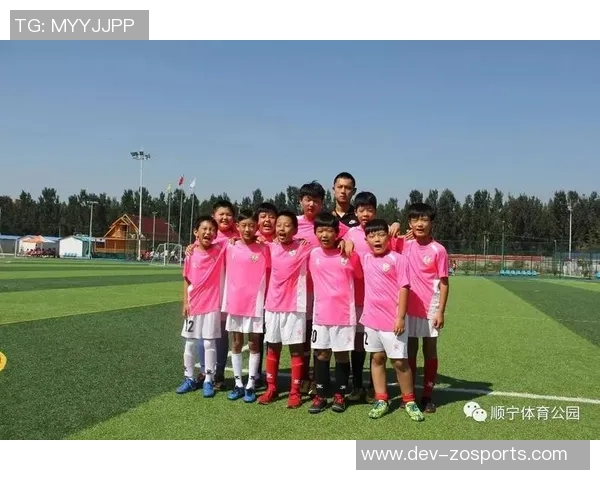 激情夏令营开启足球梦想之旅欢迎小球员们加入我们一起成长