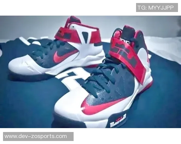 耐克传奇系列足球的魅力与创新探索，助力球员实现梦想与激情的完美结合